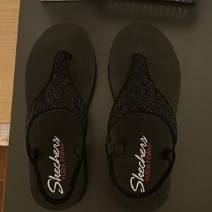 Womens sketcher foam sandals